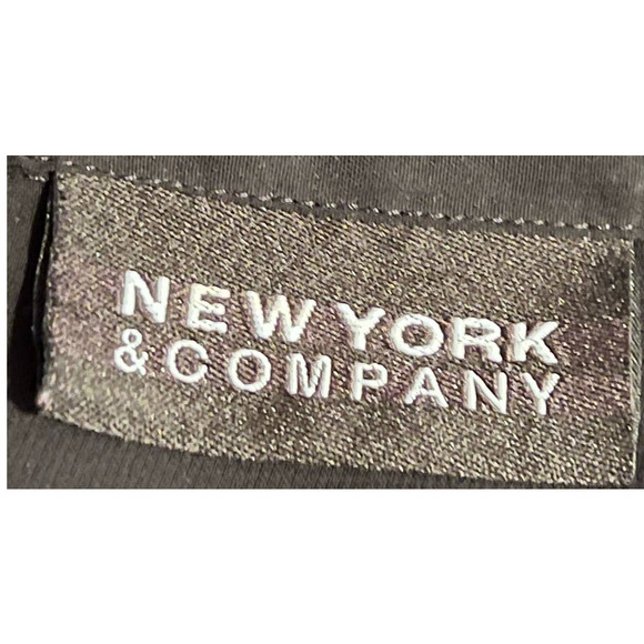 New York & Company‎ Women's Black Sheer Long Sleeve Button Front V-Neck No Size - Picture 3 of 3